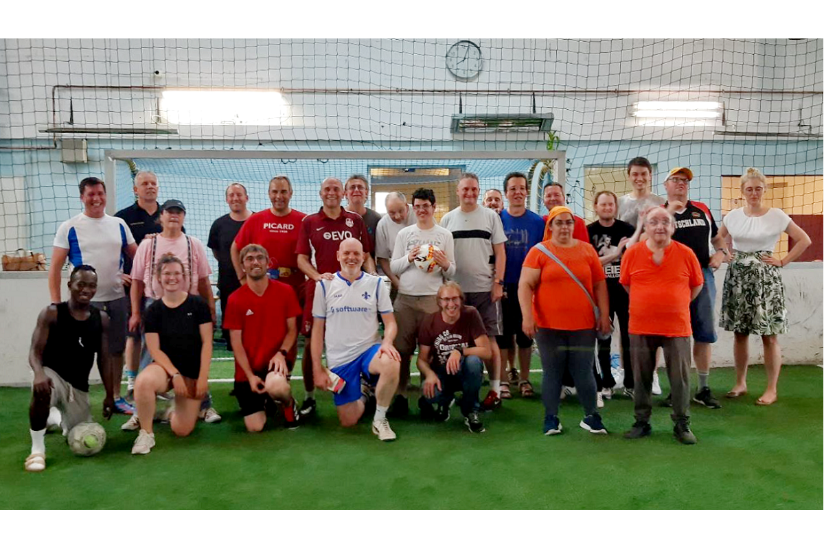 Presseartikel: „Inklusion durch spaßigen Hallen-Kick“