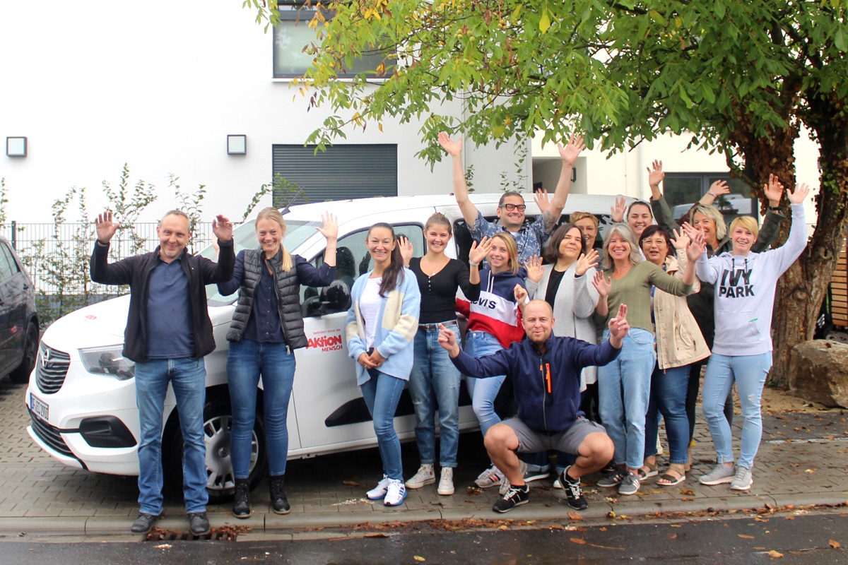 Presseartikel: 20.000 Euro Zuschuss zum Fahrzeug für das neue Behindertenhilfe-Wohnhaus