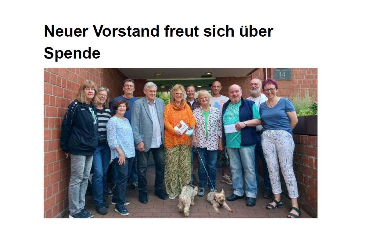 Presseartikel: Förderverein-Vorstand freut sich über Spende