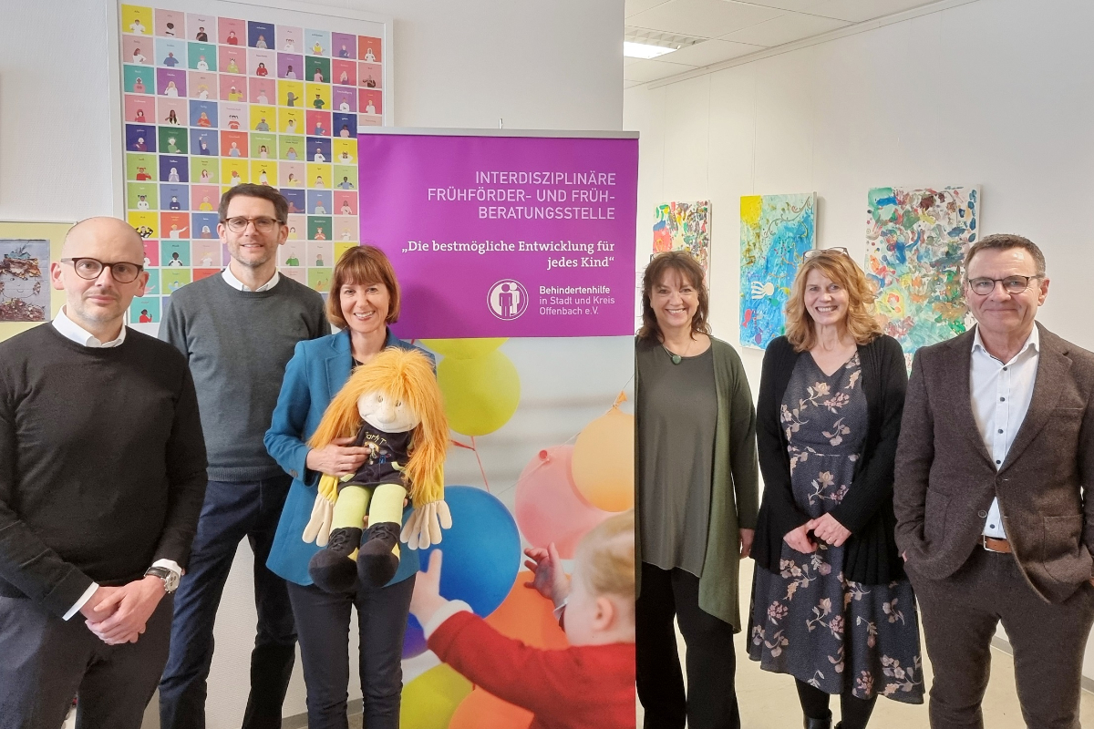 Presseartikel: Sozialministerin Hofmann besucht unsere Frühförderstelle