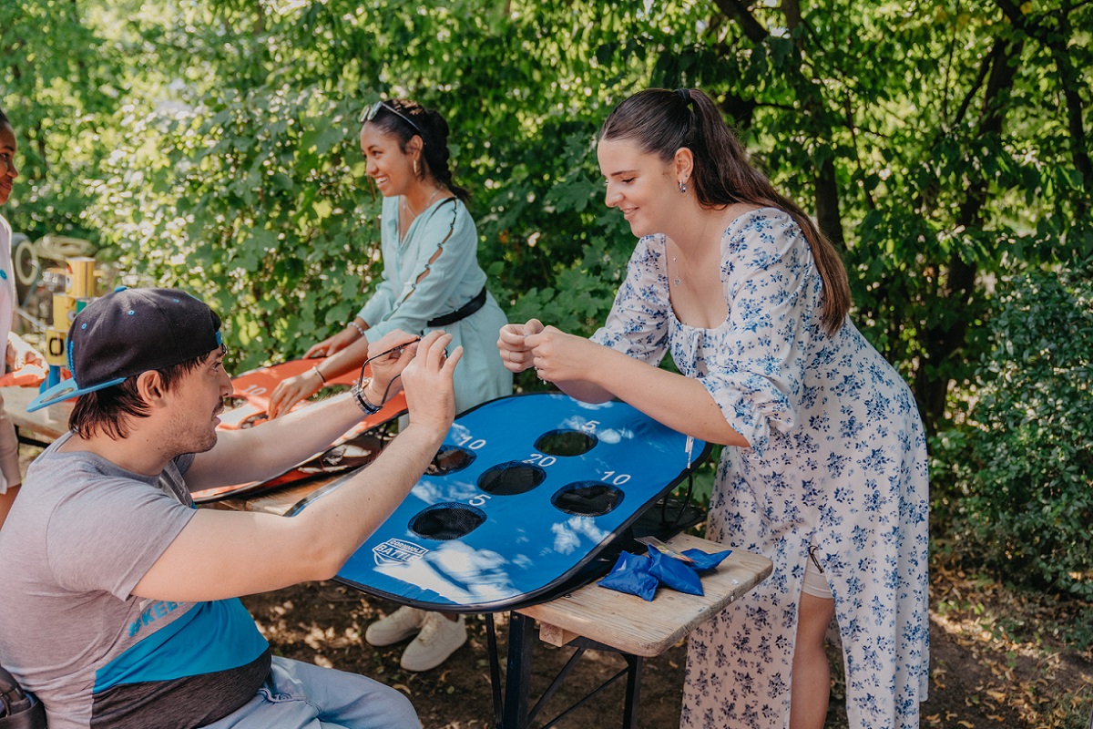Presseartikel: Sommerfest der Albrecht-Tuckermann-Wohnanlage